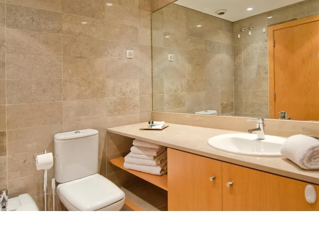 Lisbon Apartments Rent4Stay 0*,